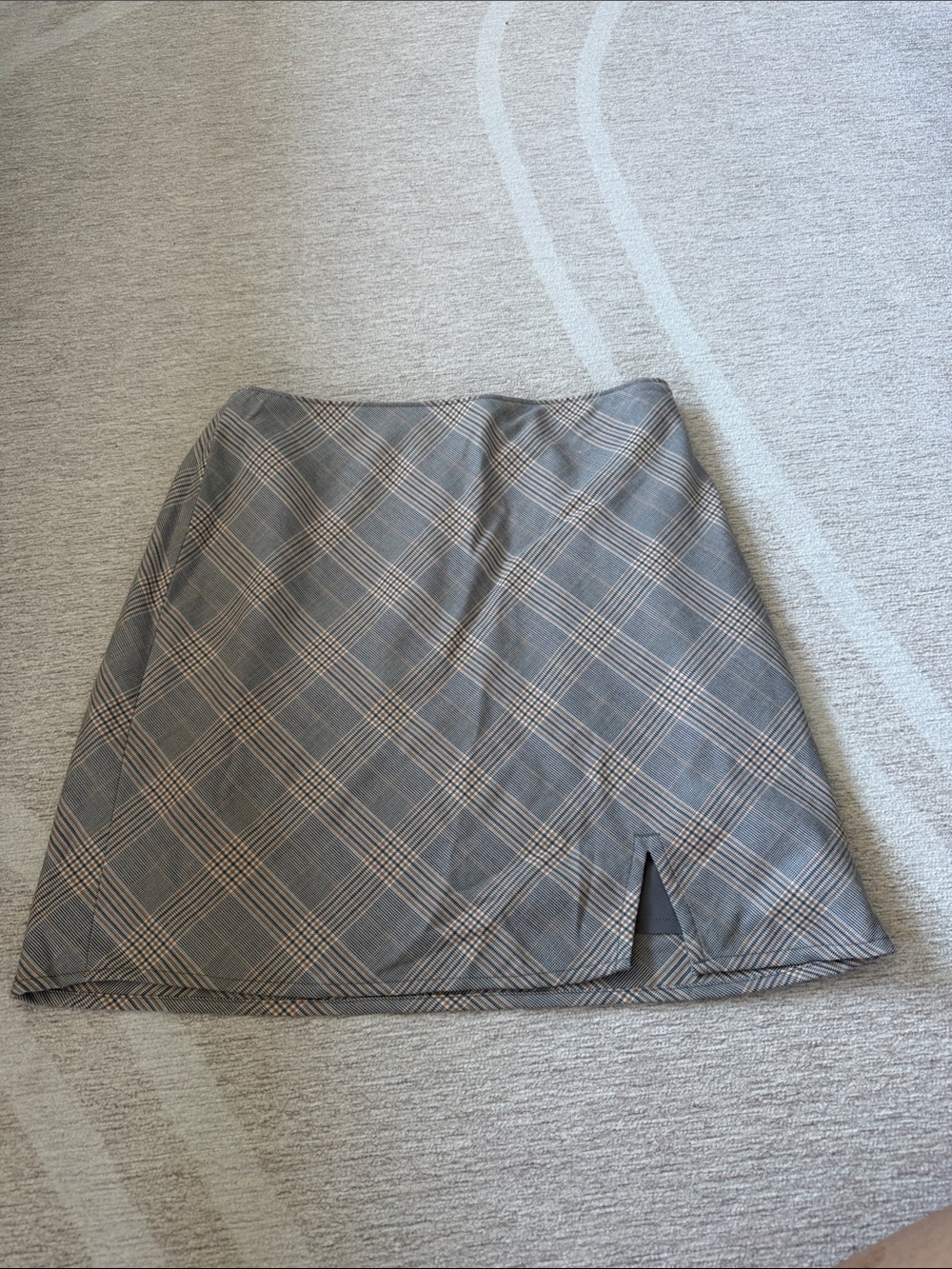Abercrombie & Fitch Gray Plaid Mini Skirt with Side Slit